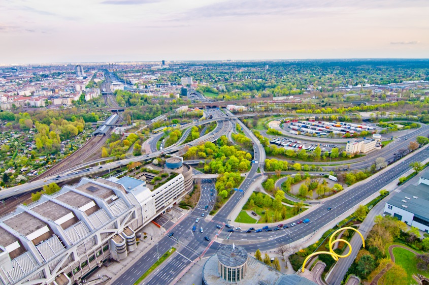 Motorway junction - Funkturm in Berlin