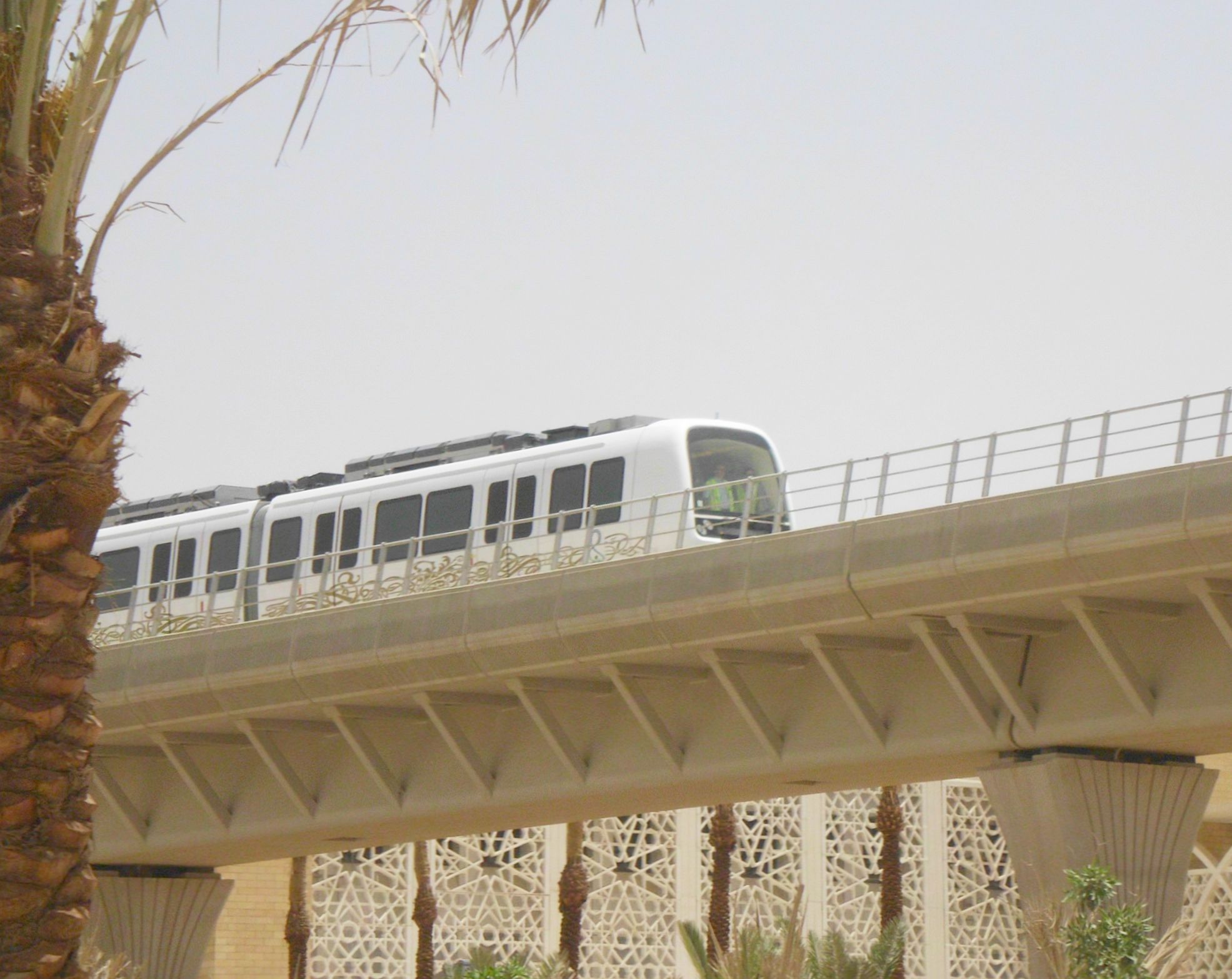 Automated People Mover - view from the side