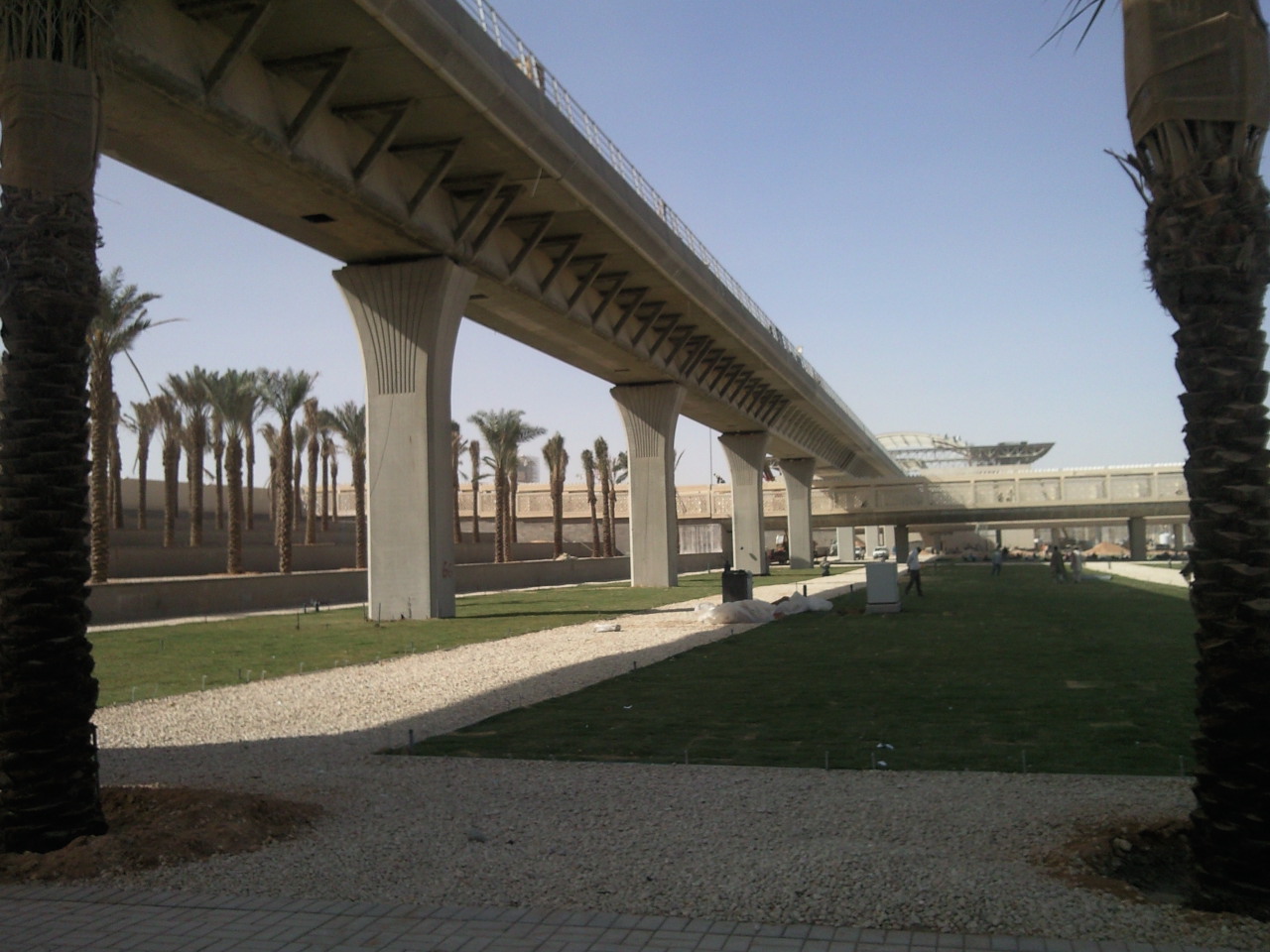 Automated People Mover - elevated railway