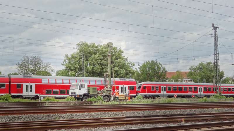 Regional transport: Bypass West Frankfurt (Main), Germany - construction site