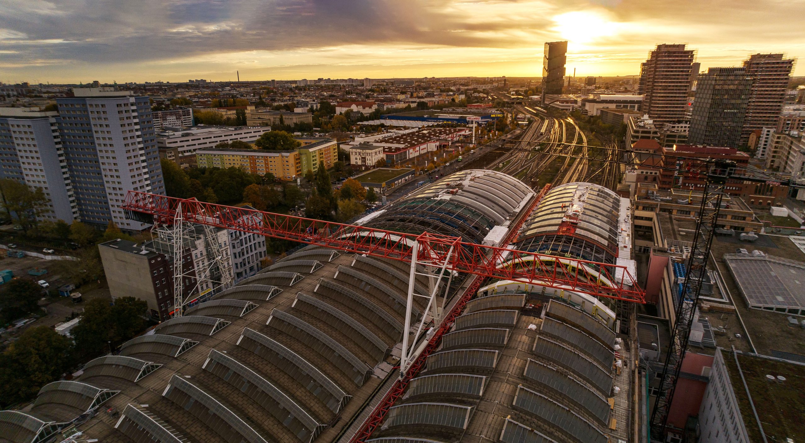 Berlin Ostbahnhof: Aerial view in the afternoon