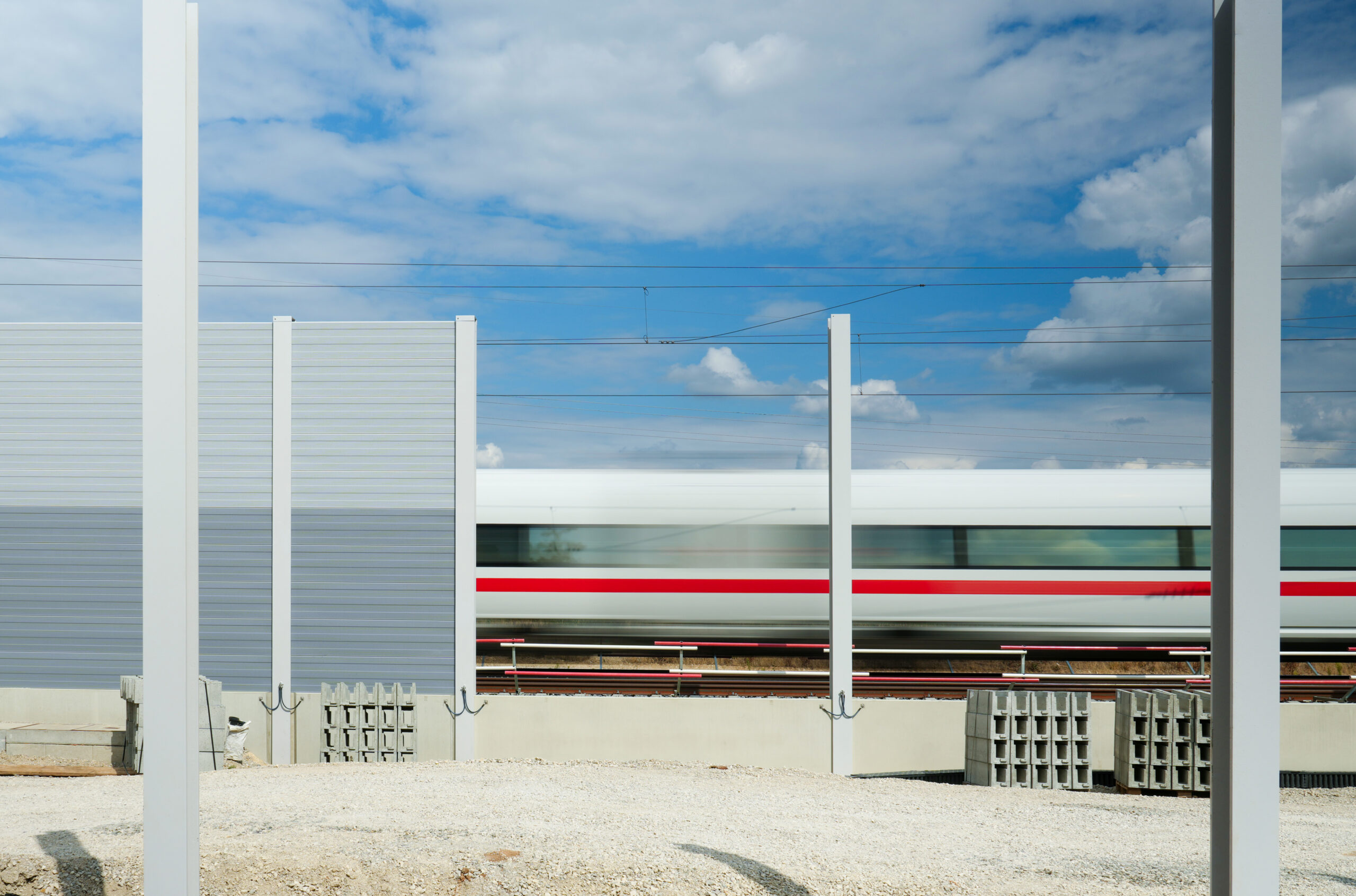 Construction of noise barriers near Forchheim section