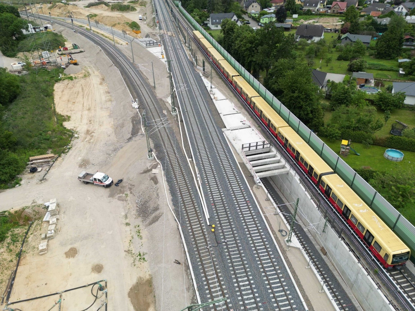 zweigleisige Fernbahnstrecke der Dresdner Bahn